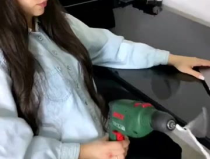 外国小姐姐野外做饭视频,外国小姐姐的户外烹饪之旅